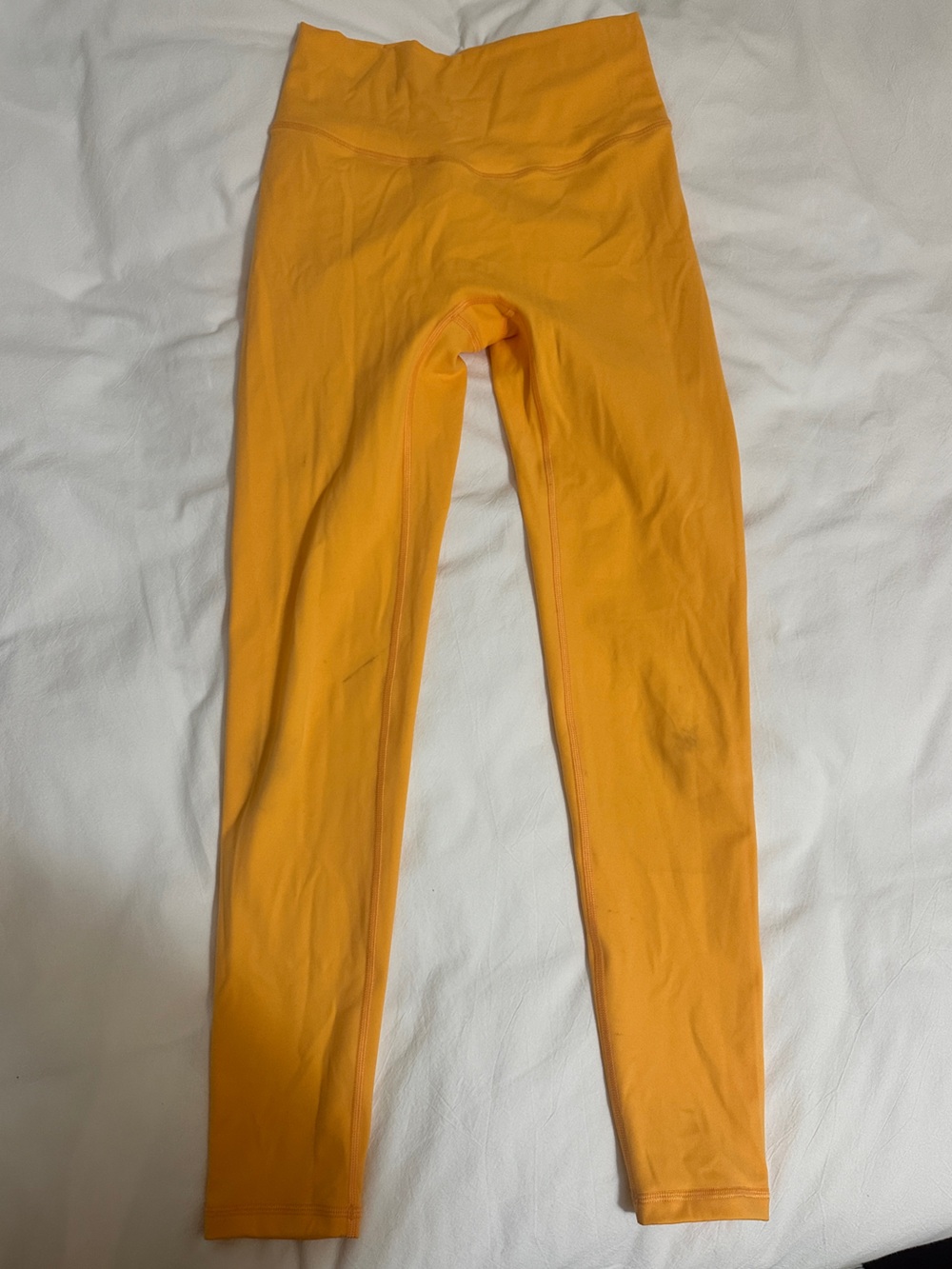 High-Waist Leggings in Vibrant Orange